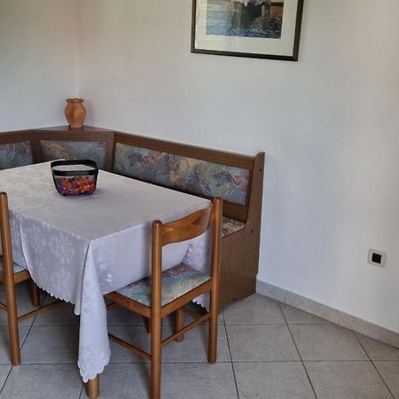 Apartman Drazen Fažana Exterior foto
